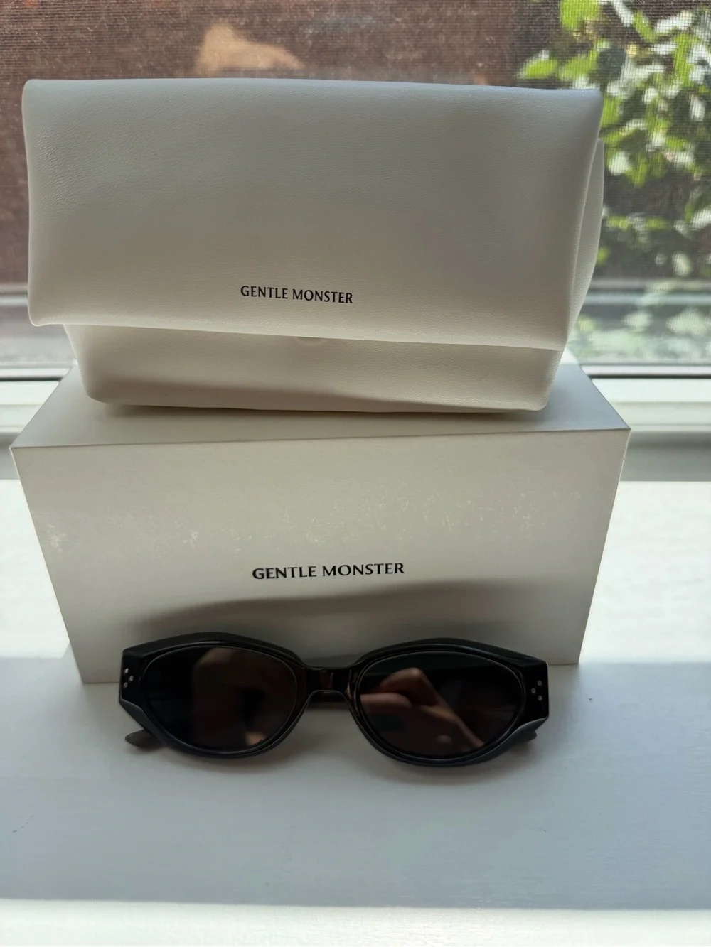 GENTLE MONSTER Black Slim Cat-Eye Sunglasses